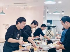 烘焙业务员制定销售计划及管理客户